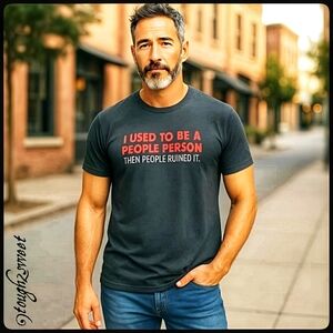 MEN'S LARGE DARK GRAY FUNNY GRAPHICS T' SHIRT Y2K GAG GIFT